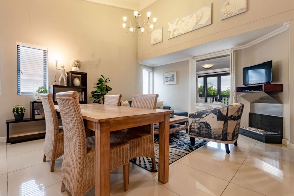 Apartment sold in Knysna Central - 1KG1660866 Apartment sold in Knysna Central - 1KG1660866