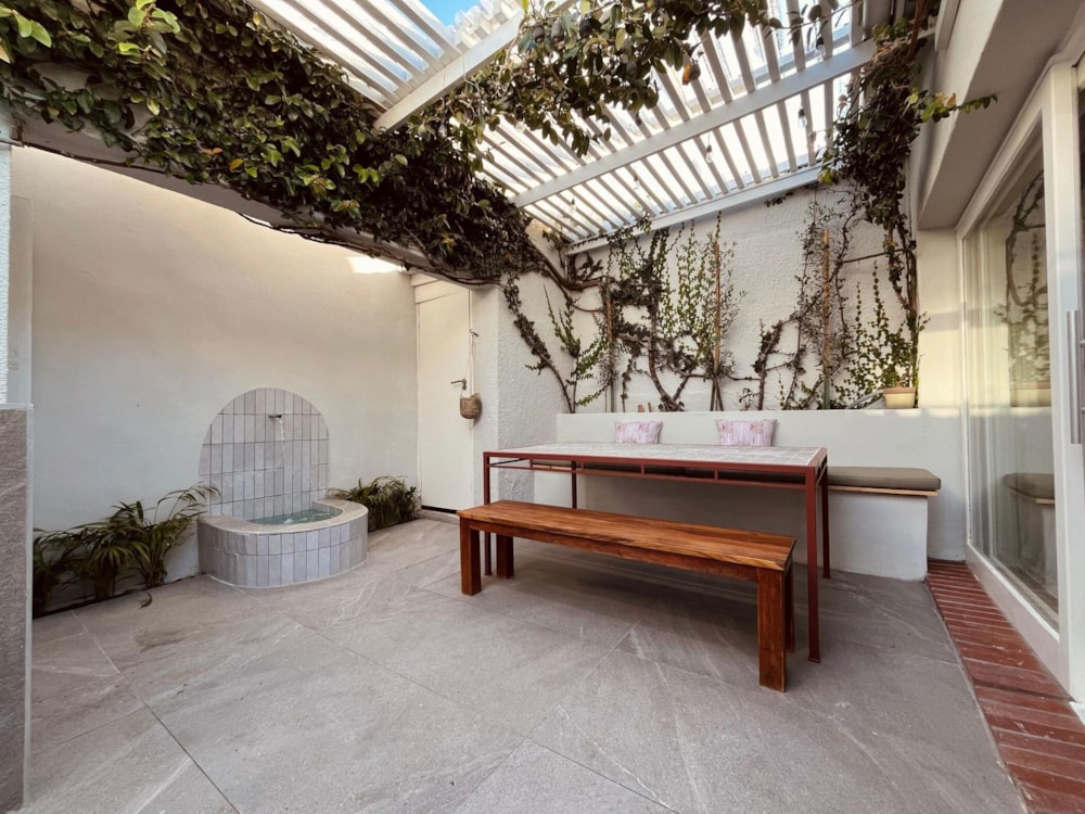 House sold in Green Point, Cape Town - AS1685122 House sold in Green Point, Cape Town - AS1685122