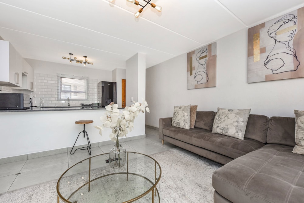 Apartment sold in Dainfern Area - FW1683884 Apartment sold in Dainfern Area - FW1683884