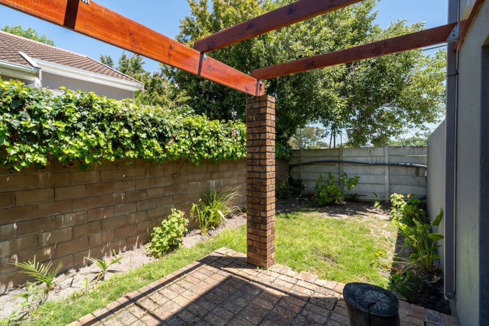 Townhouse sold in Claremont, Cape Town - KW1685327 Townhouse sold in Claremont, Cape Town - KW1685327