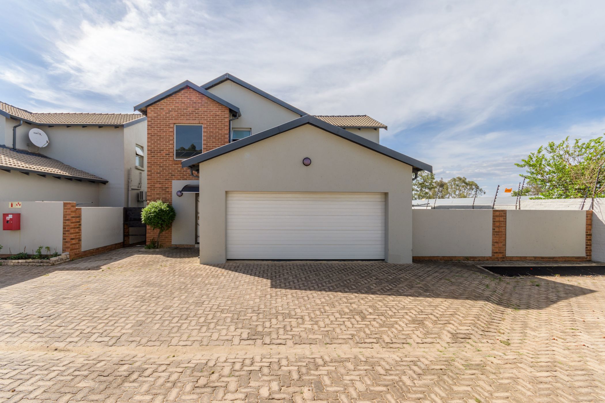 Townhouse for sale in Honeydew Manor - RAN1684771