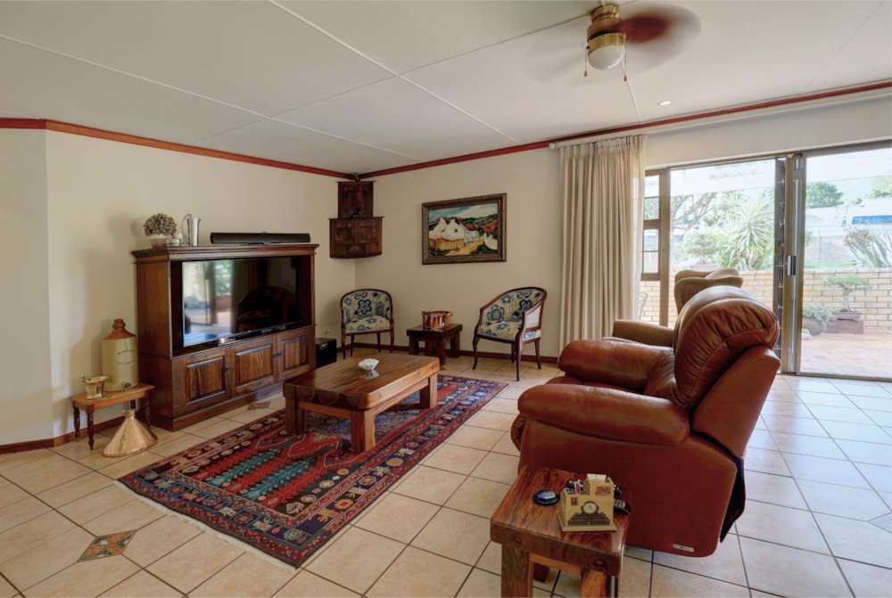 House sold in George East - GEO1683892 House sold in George East - GEO1683892