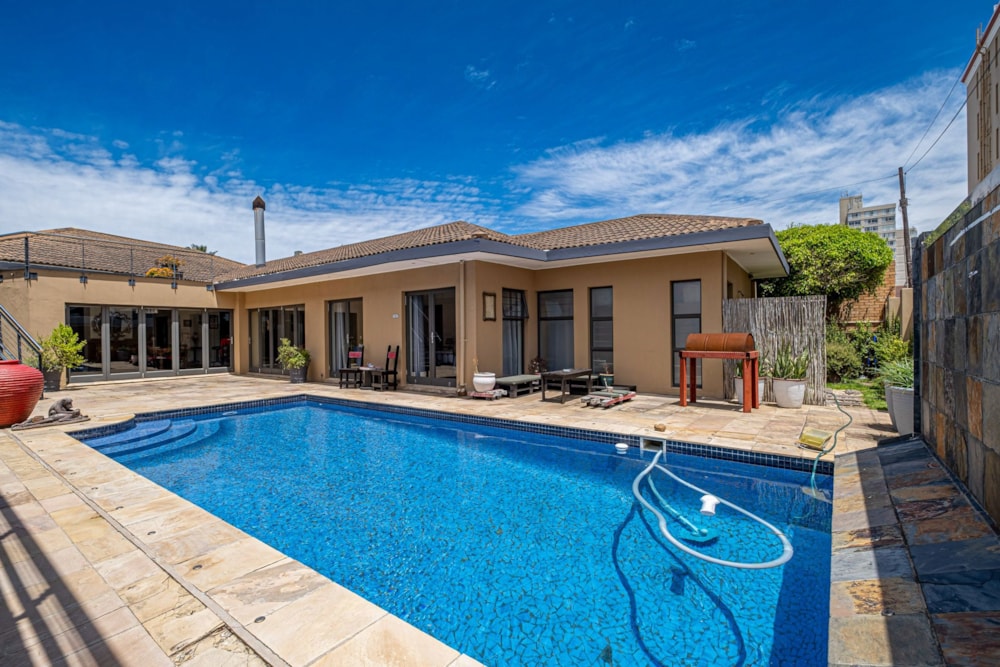 House for sale in Summerstrand - 1PLZ1683852