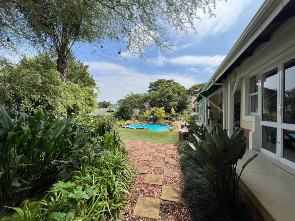 Townhouse for sale in Mount Edgecombe Country Estate - 1MT1683678 Townhouse for sale in Mount Edgecombe Country Estate - 1MT1683678