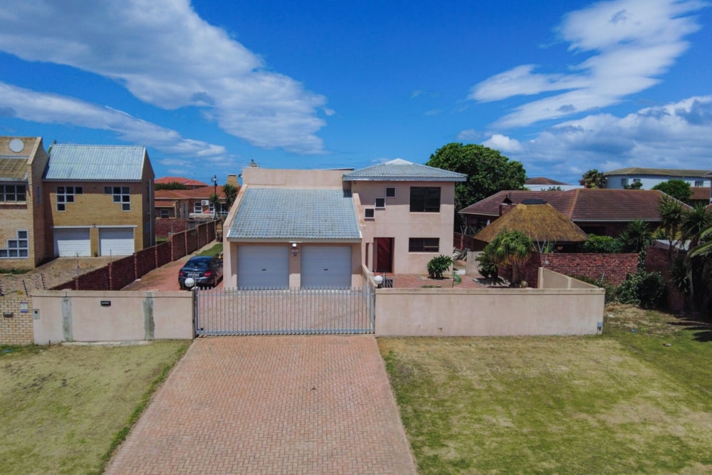 House for sale in Bluewater Bay, Port Elizabeth, Gqeberha - 1PLZ1684933