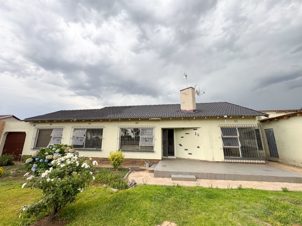 House for sale in Elspark, Boksburg - BOK1686140 House for sale in Elspark, Boksburg - BOK1686140