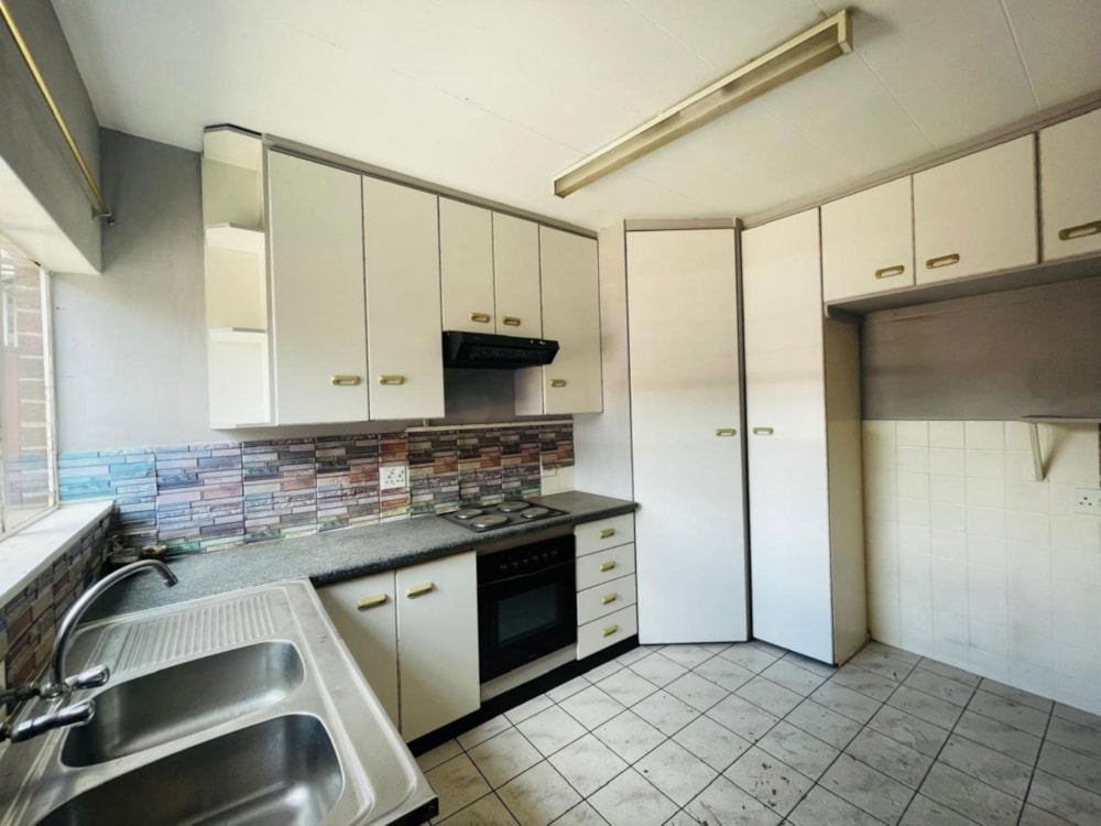 Townhouse for sale in Lilianton - BOK1685119 Townhouse for sale in Lilianton - BOK1685119