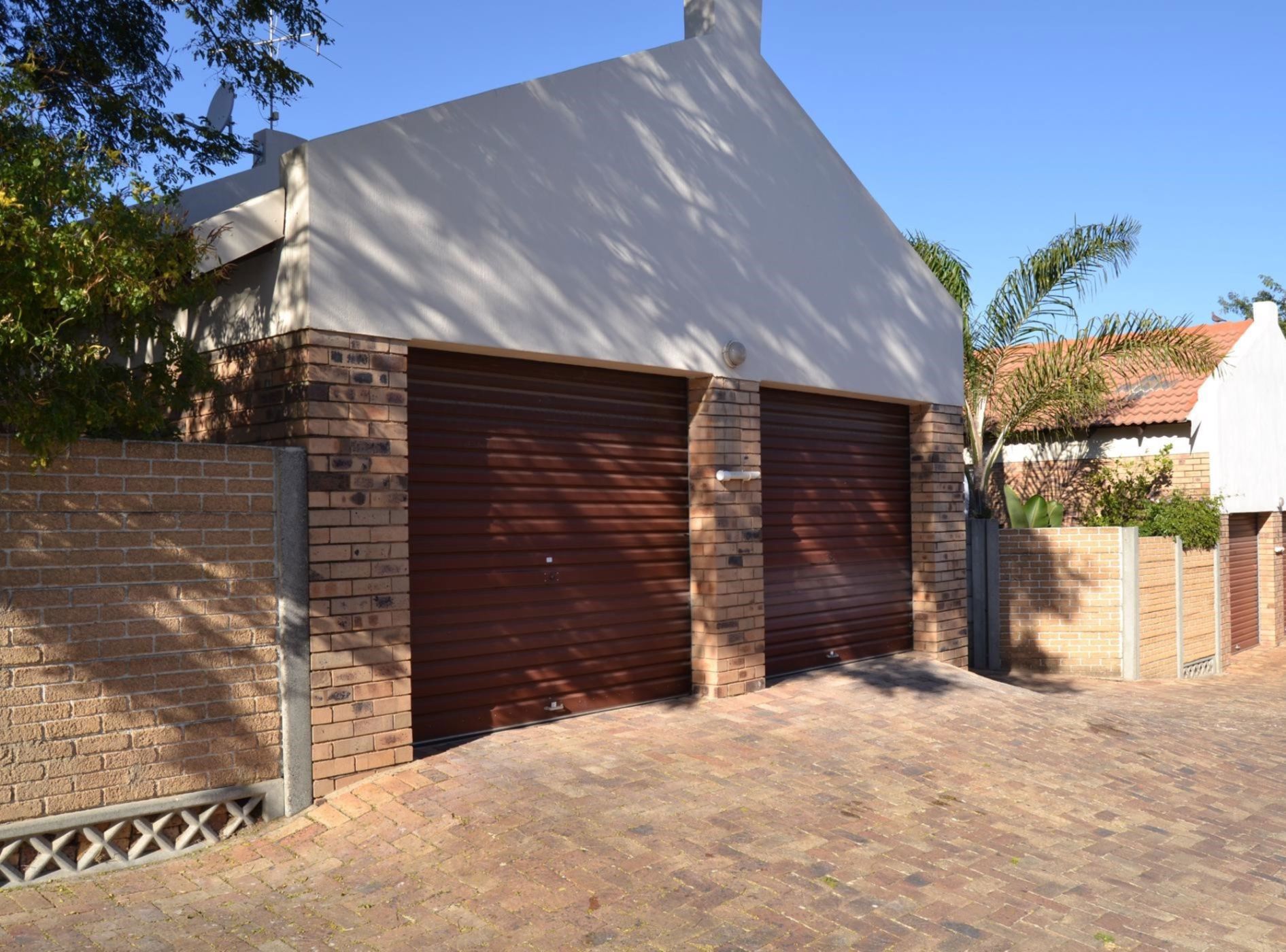 Townhouse let in Wilgeheuwel - RAL1684719