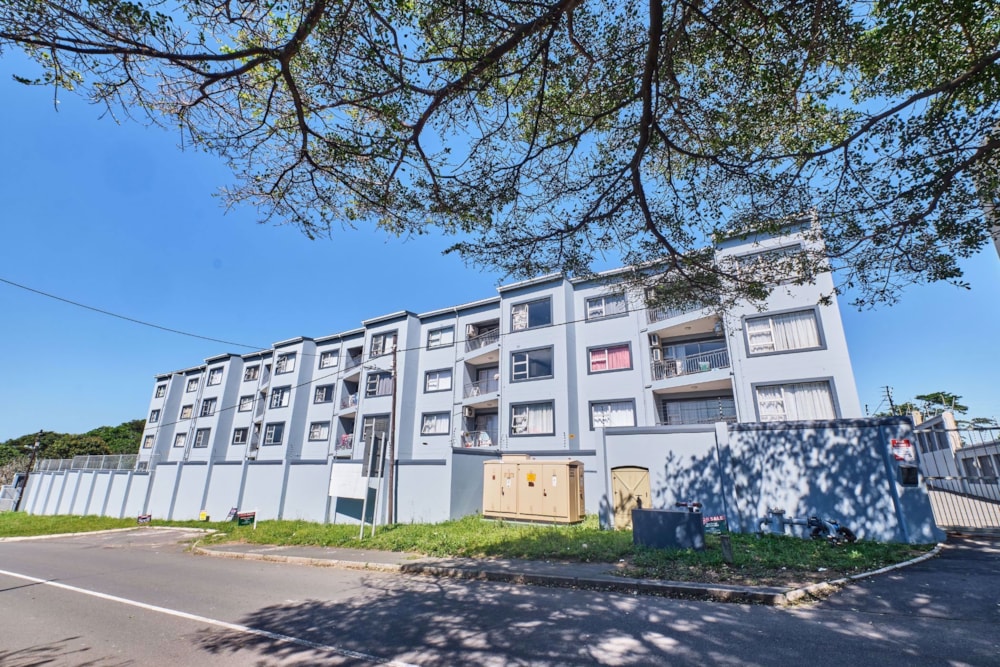 Apartment for sale in Athlone Park - 1WB1683349