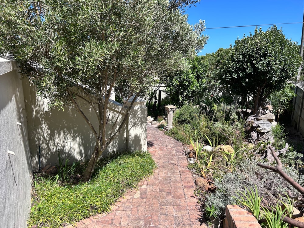 House sold in Pringle Bay - KN1685381 House sold in Pringle Bay - KN1685381