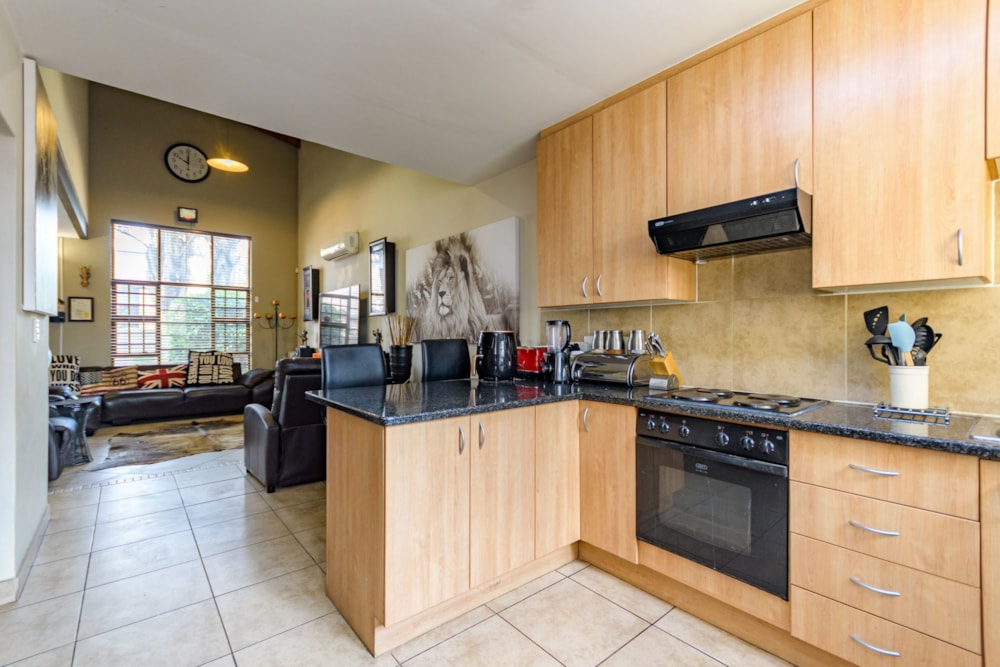 Townhouse for sale in Terenure - KTP1683241