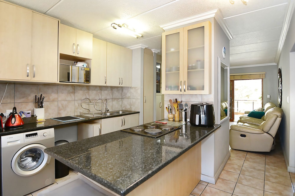 Apartment sold in Carlswald North Estate - MR1683763