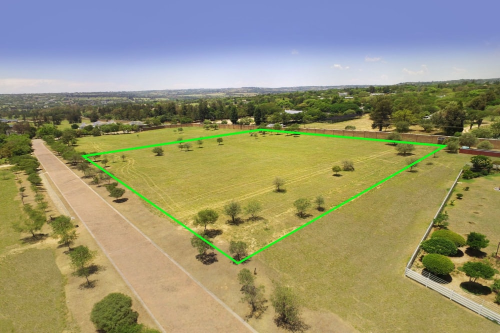 Vacant land for sale in Kyalami AH - MR1686293