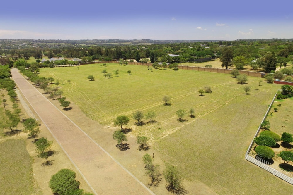 Vacant land for sale in Kyalami AH - MR1686293