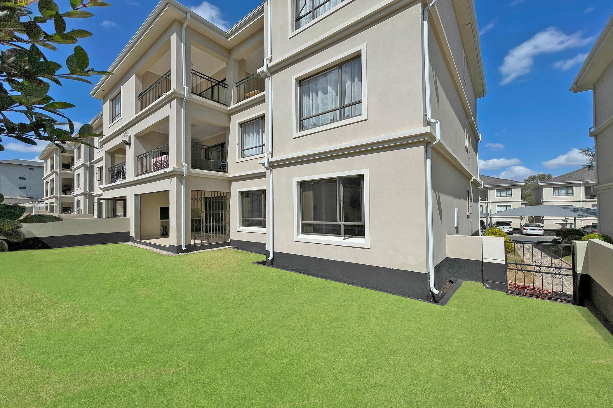 Apartment for sale in Carlswald - MR1683900