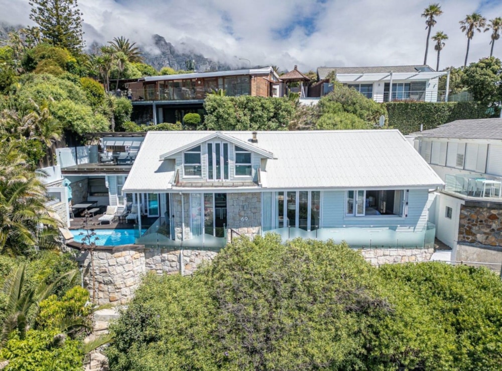 Beach bungalow for sale in Clifton - AS1724656 Beach bungalow for sale in Clifton - AS1724656