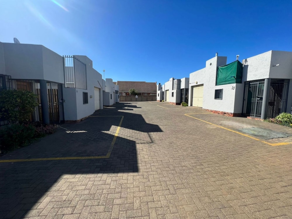 Townhouse let in Universitas - 1BX1684961 Townhouse let in Universitas - 1BX1684961