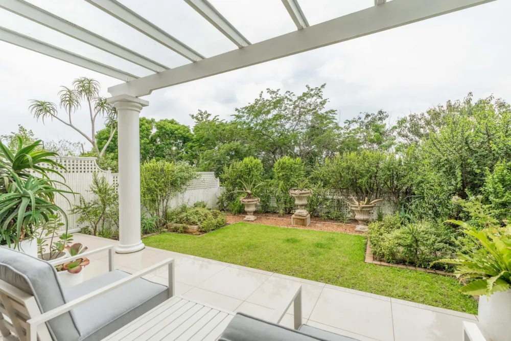Townhouse sold in La Lucia - 1ND1731013