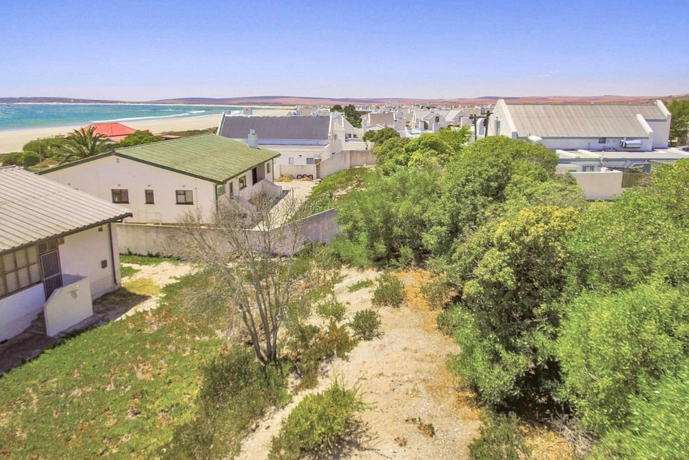 Vacant land for sale in Voorstrand - LA1684026