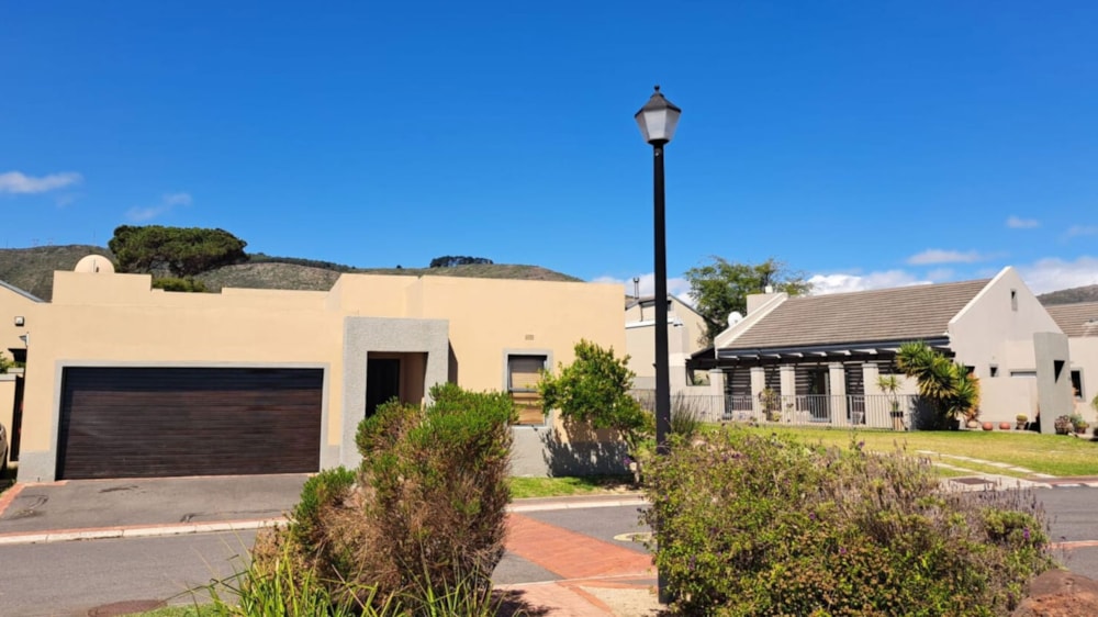Apartment sold in Plattekloof - 1PLA1678449