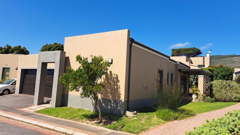 Apartment sold in Plattekloof - 1PLA1678449