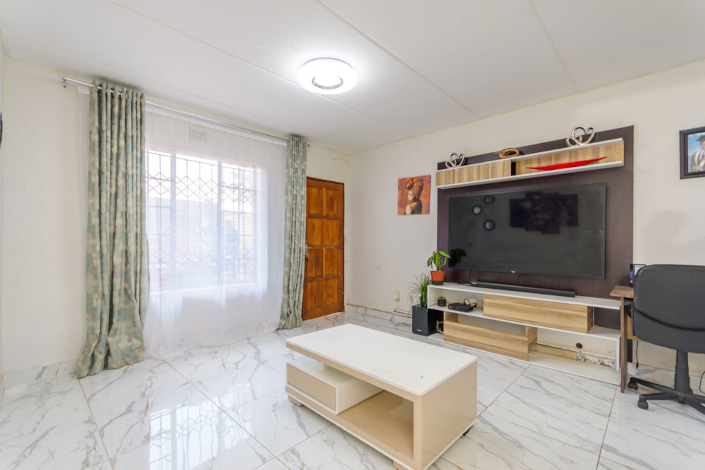 Apartment sold in Chloorkop - KTP1683235