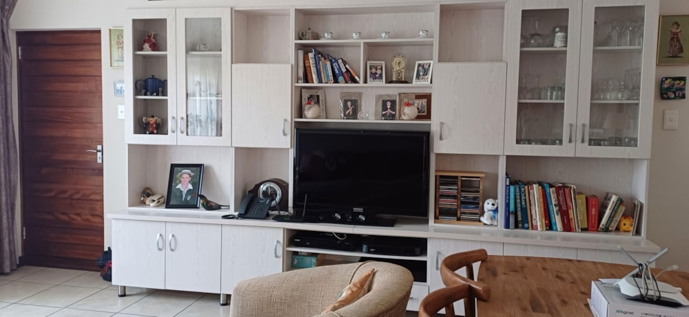 Apartment sold in Brentwood Park, Benoni - EN1683259 Apartment sold in Brentwood Park, Benoni - EN1683259