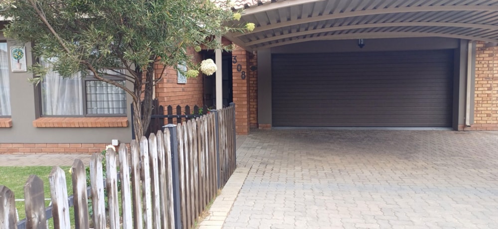 Apartment sold in Brentwood Park, Benoni - EN1683259 Apartment sold in Brentwood Park, Benoni - EN1683259