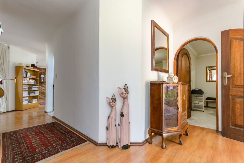 House for sale in Terenure - KTP1685580 House for sale in Terenure - KTP1685580