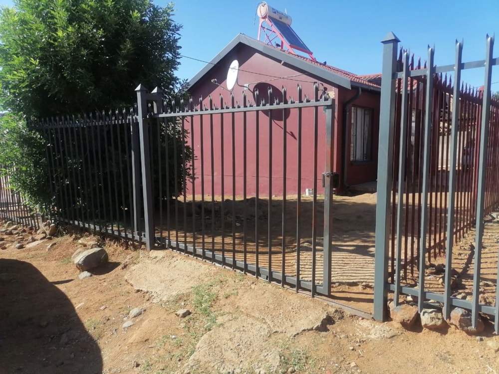 House for sale in Bloemanda - 1BX1683498