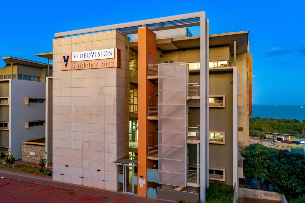 Commercial office let in Ridgeside - 1ND1684982 Commercial office let in Ridgeside - 1ND1684982