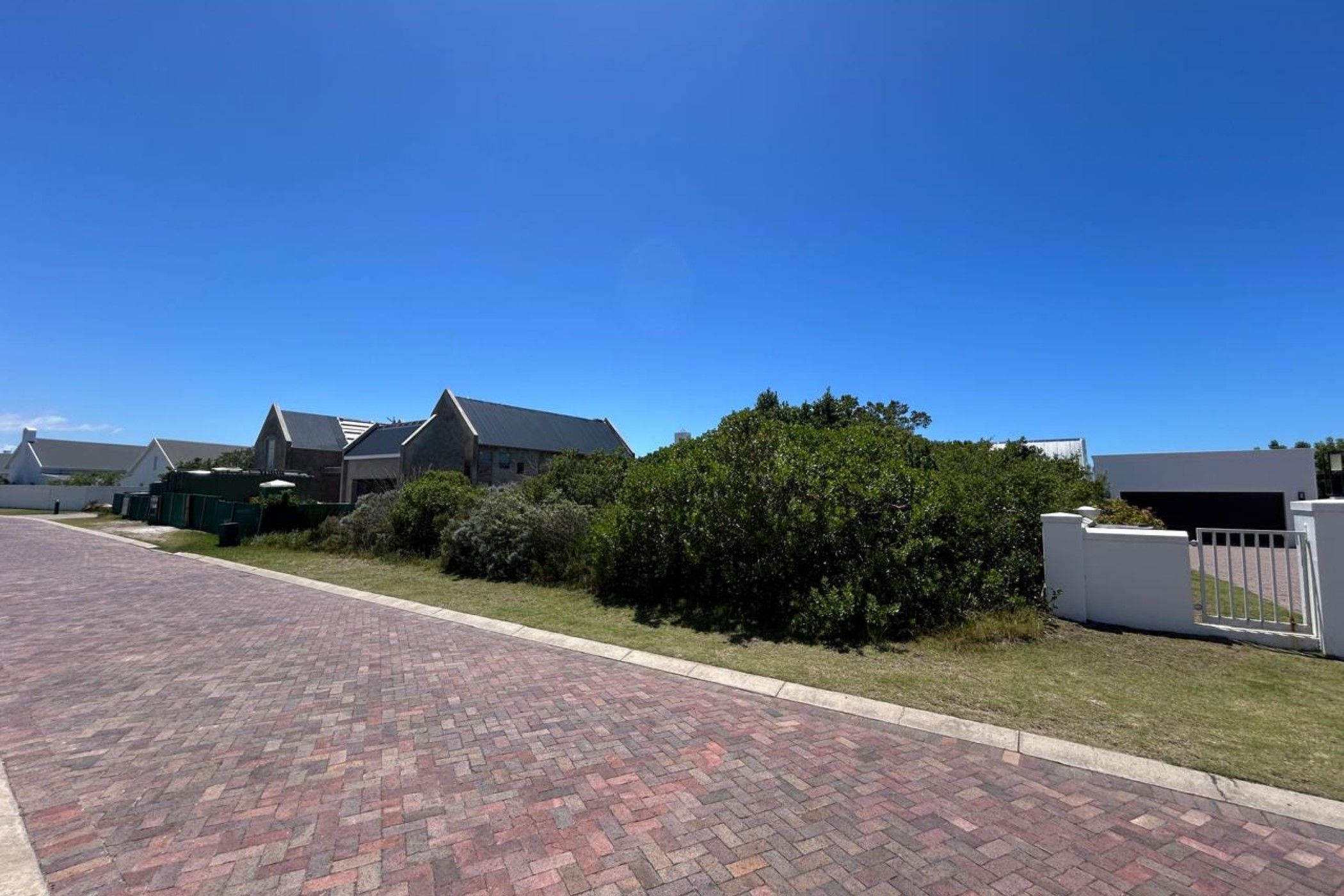 Vacant land for sale in St Francis Links - 1SA1683515