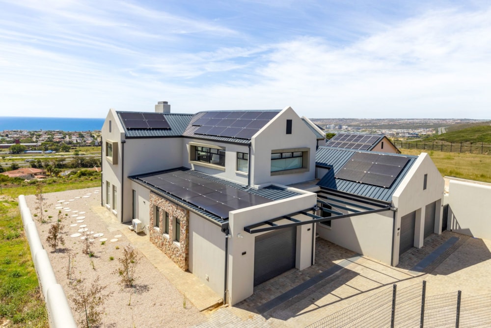 Security estate home sold in Renosterbos Estate - 1MB1680659 Security estate home sold in Renosterbos Estate - 1MB1680659