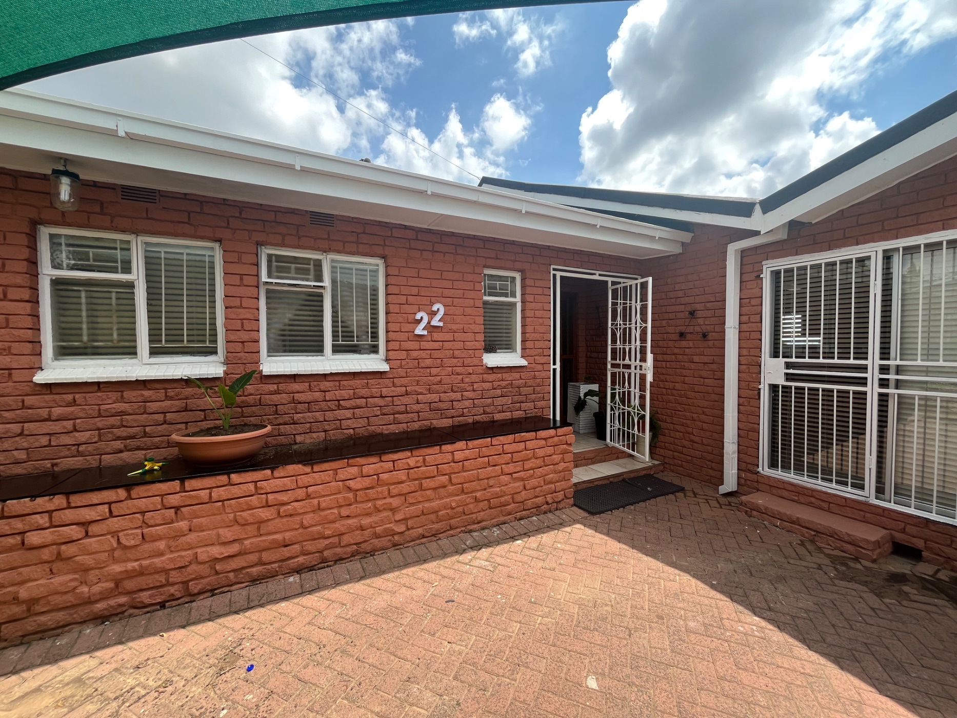 House sold in Morelig - 1BTH1685164