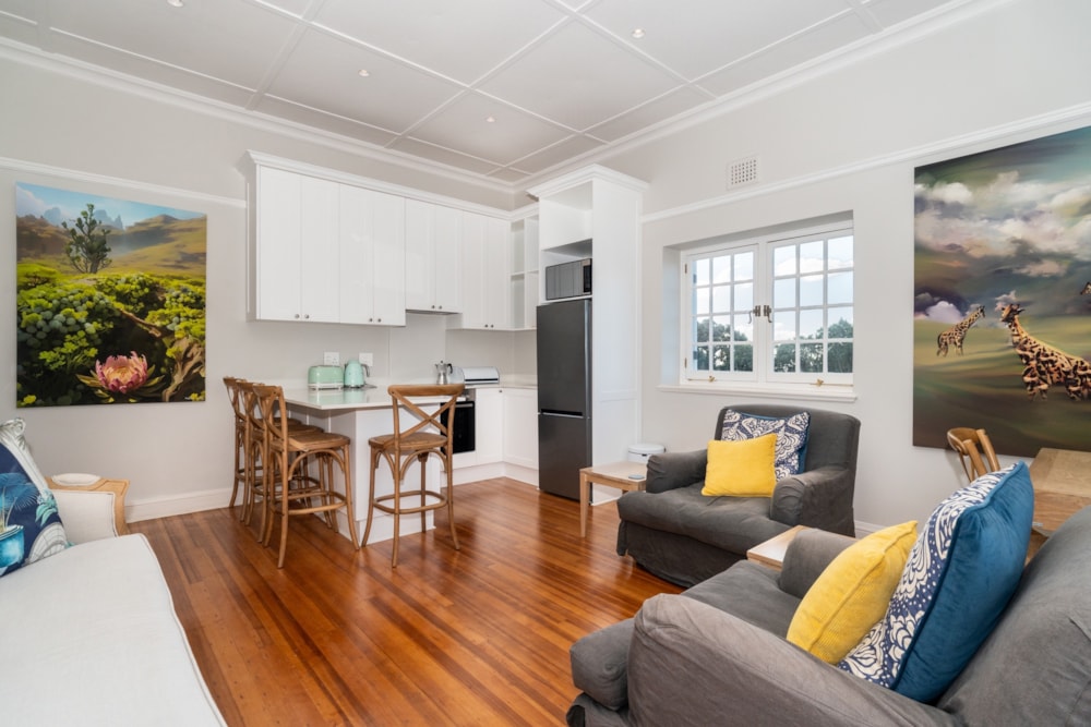 Apartment sold in Claremont Upper - KW1684459 Apartment sold in Claremont Upper - KW1684459