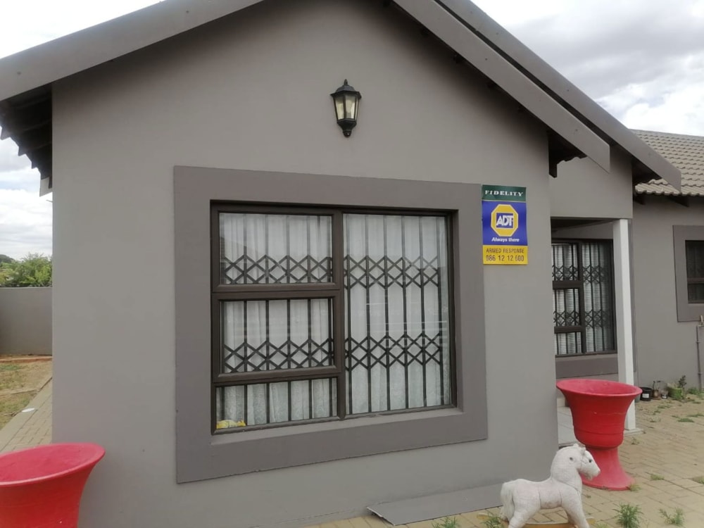 House for sale in Grasslands - 1BX1683864