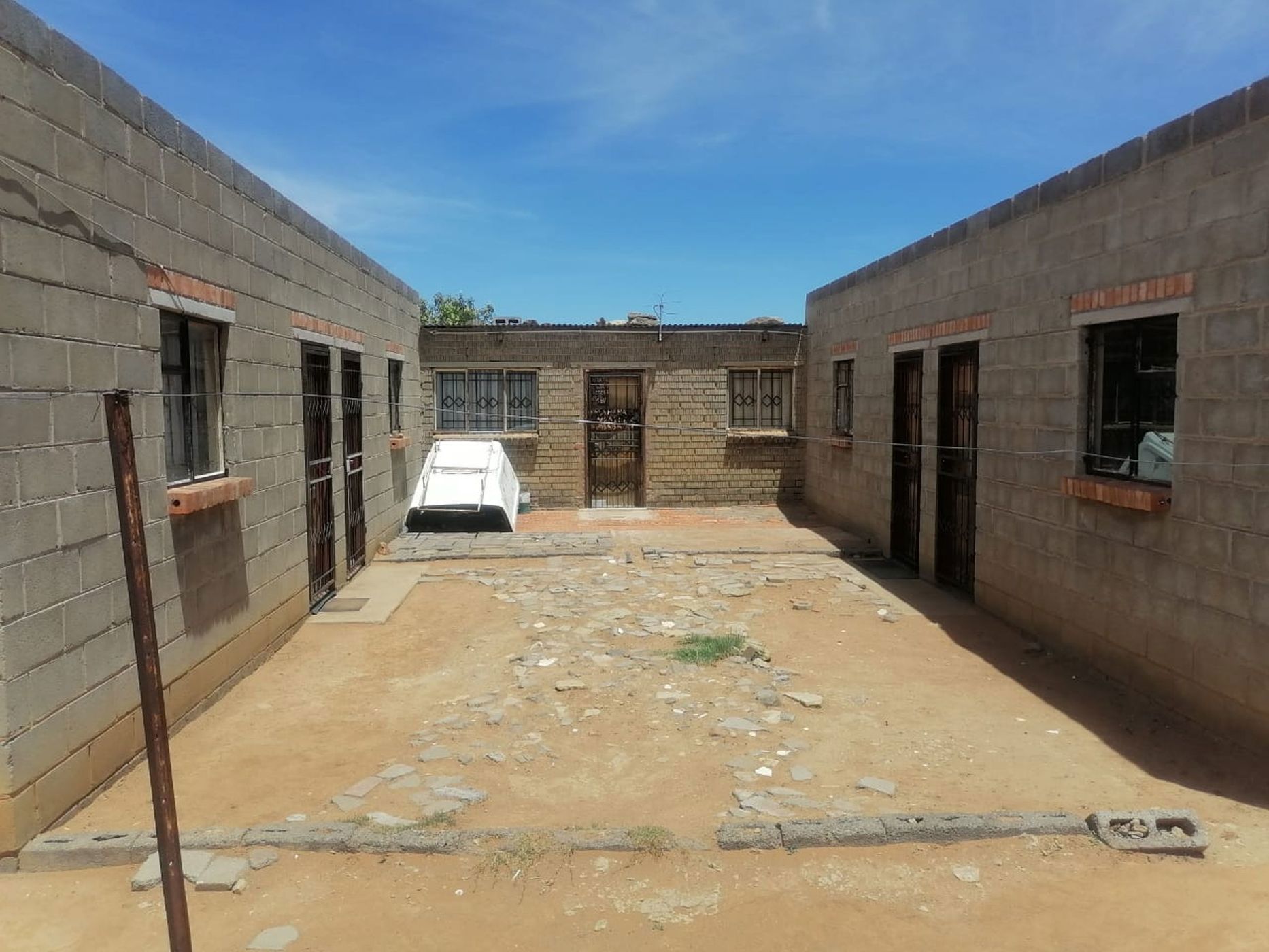 House for sale in Rocklands, Kagisanong - 1BX1736073