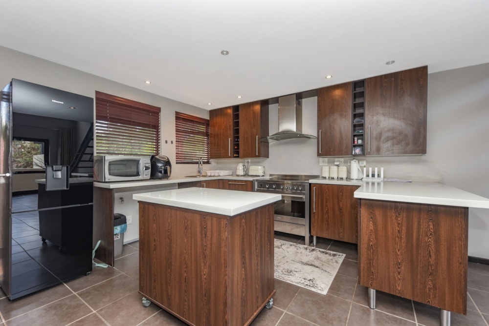 Apartment for sale in Lonehill - FW1686240 Apartment for sale in Lonehill - FW1686240