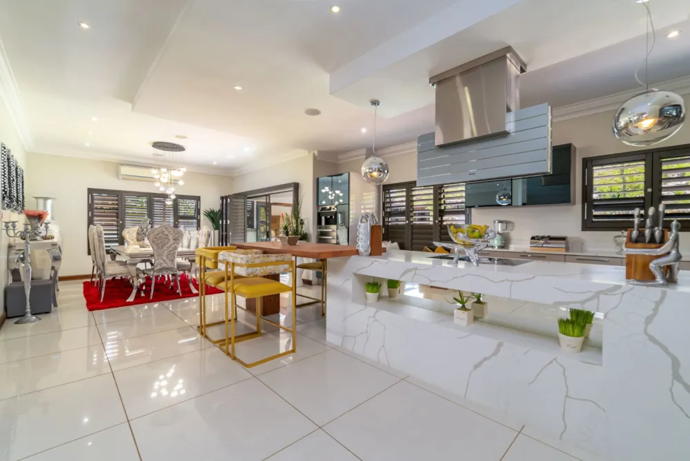 Multi-storey house for sale in Hillcrest, Upper Highway - 1KF1682815