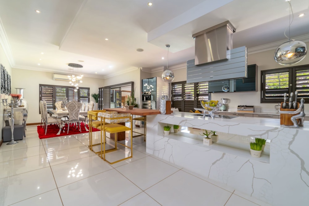 Multi-storey house for sale in Hillcrest, Upper Highway - 1KF1682815 Multi-storey house for sale in Hillcrest, Upper Highway - 1KF1682815