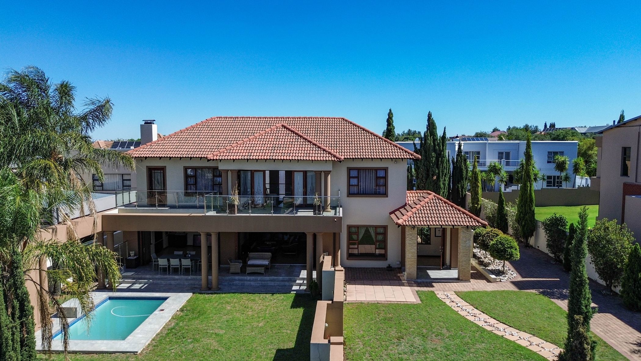 Double-storey house for sale in Midstream Estate - CN1705028