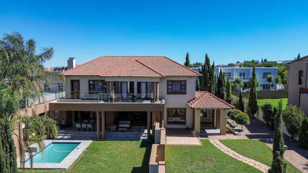 Double-storey house sold in Midstream Estate - CN1705028