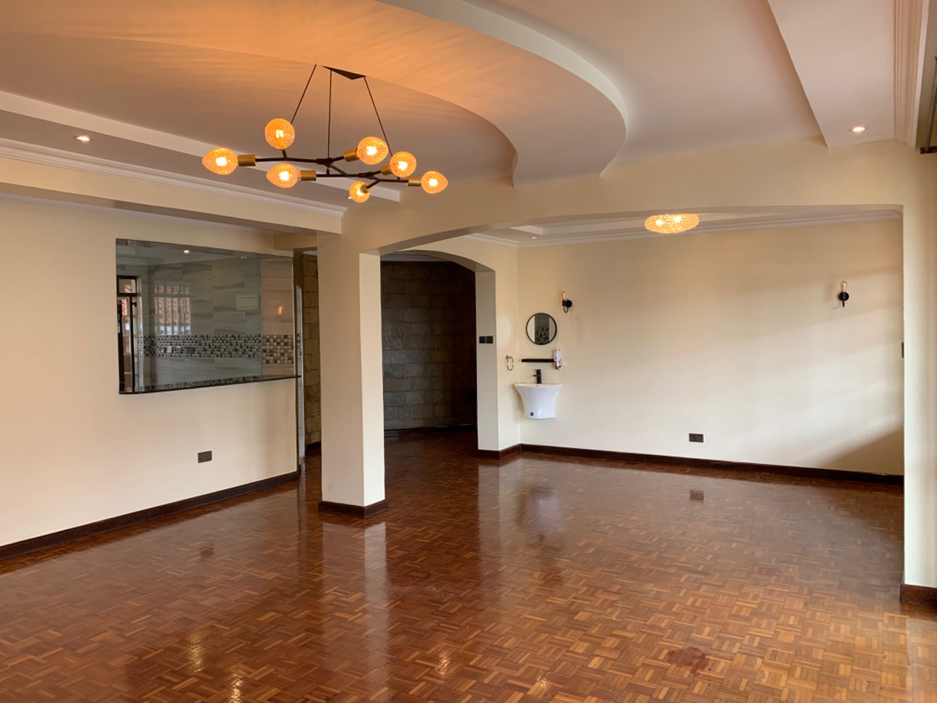 Apartment to rent in Kilimani, Kenya - 3KE1684592