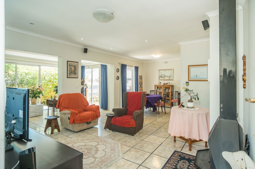 House sold in Sun Valley, Fish Hoek - FH1684485 House sold in Sun Valley, Fish Hoek - FH1684485