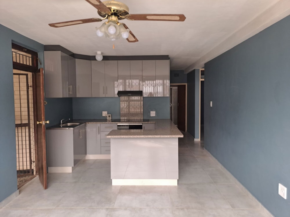 Apartment to rent in Amanzimtoti - 1WB1738817 Apartment to rent in Amanzimtoti - 1WB1738817