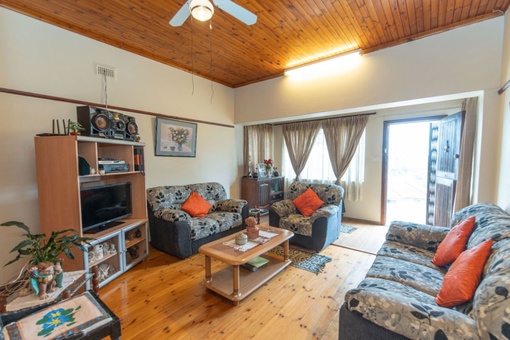 House sold in Heuwelkruin, Despatch - 1UK1684429 House sold in Heuwelkruin, Despatch - 1UK1684429