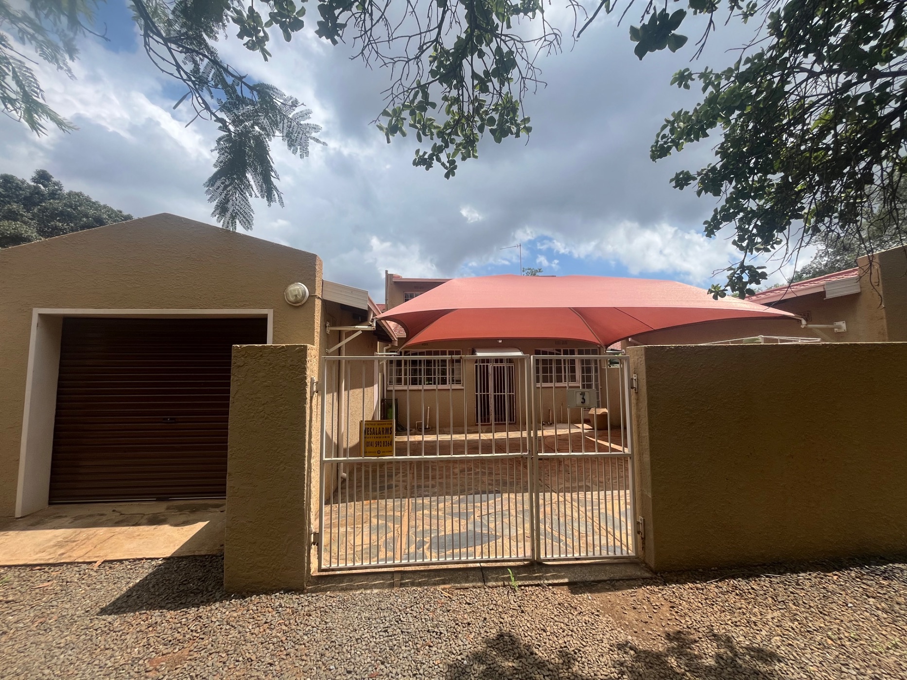 Townhouse to rent in Protea Park, Rustenburg - 1RU1677531