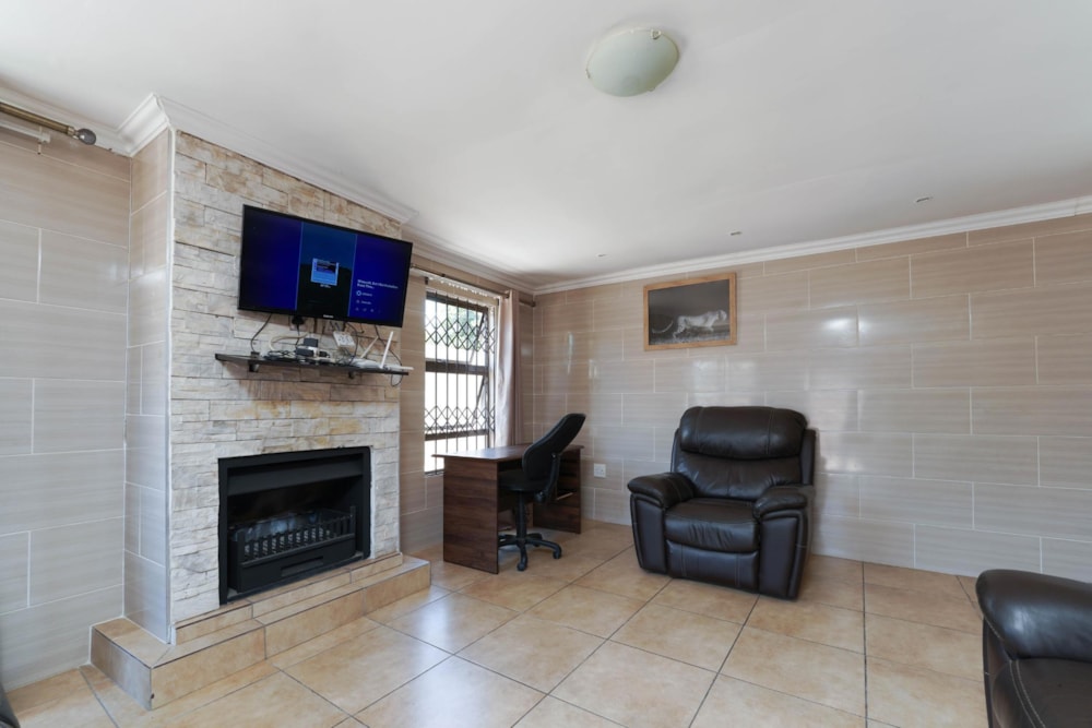 House for sale in Cosmo City - RAN1684292 House for sale in Cosmo City - RAN1684292