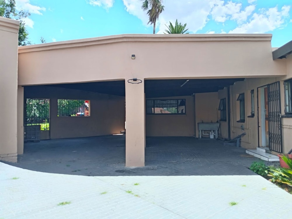 House for sale in Arbor Park, Newcastle - 1NW1681464