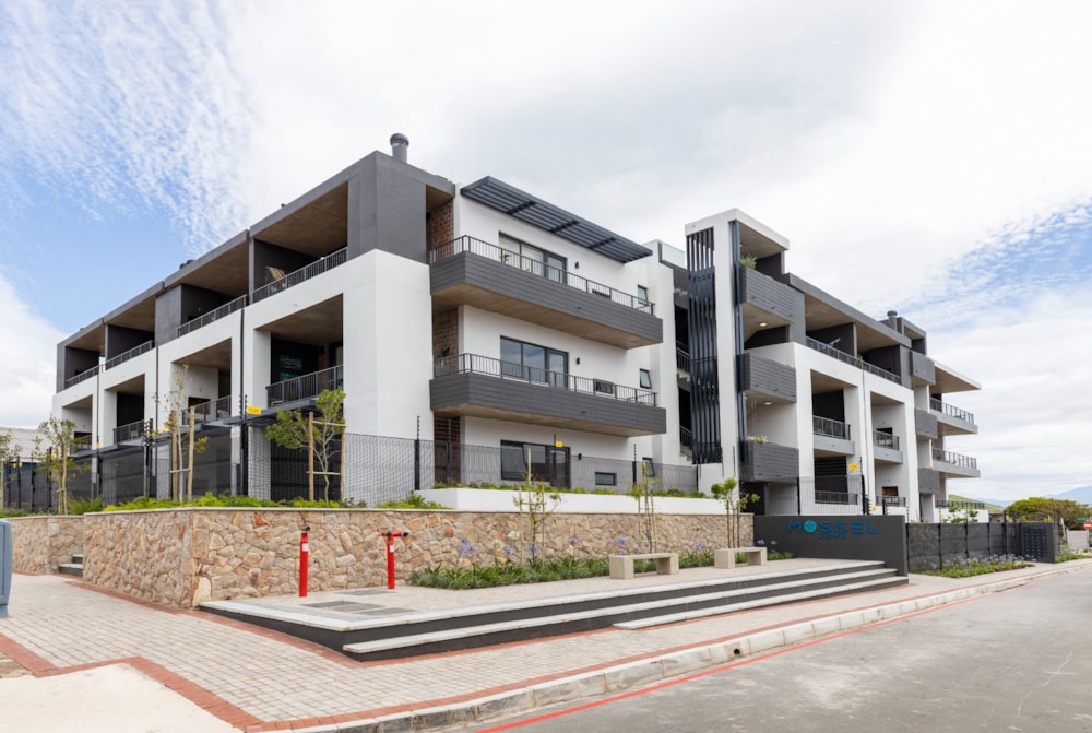 Apartment for sale in Mossel Bay Central - 1MB1681612 Apartment for sale in Mossel Bay Central - 1MB1681612